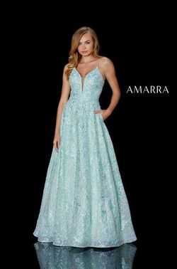 Style Jessie Amarra Green Size 0 Pageant Lace Spaghetti Strap Tall Height Ball gown on Queenly