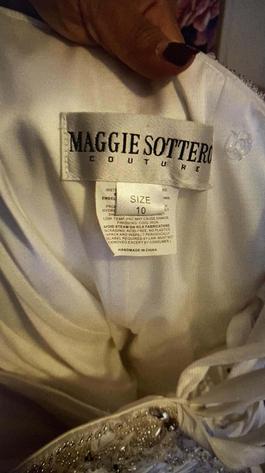 Maggie Sottero White Size 10 Corset Mermaid Dress on Queenly