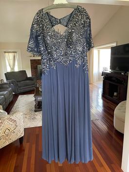 MGNY Blue Size 16 Straight Dress on Queenly