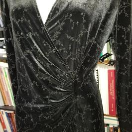 Vintage Black Size 16 Floor Length Mini Side slit Dress on Queenly