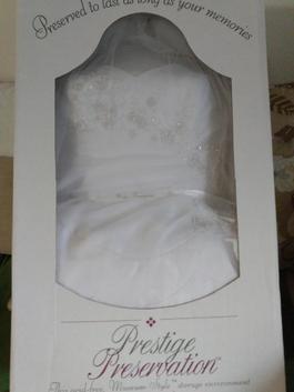 Bonnie White Size 18 Train A-line Dress on Queenly