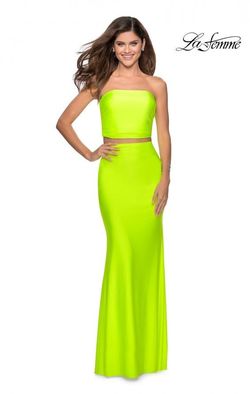 Style 28972 La Femme Yellow Size 4 $300 Tall Height Prom Straight Dress on Queenly