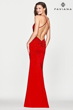 Style S10656 Faviana Red Size 6 Fitted Military Floor Length Mermaid Dress on Queenly