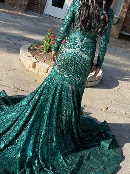 Green Size 2 Mermaid Dress on Queenly