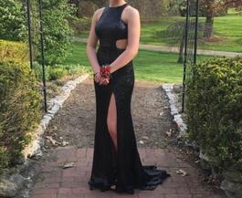 Jovani Black Size 4 Prom Train Dress on Queenly