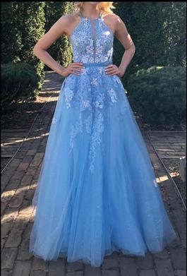 ellie wilde Blue Size 0 50 Off Cut Out Floor Length Ball gown on Queenly