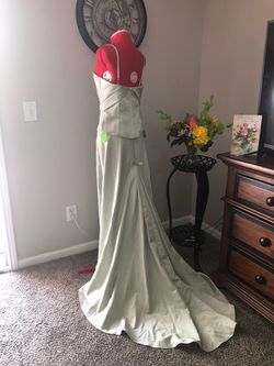 Impressions Green Size 10 Floor Length $300 Train Dress on Queenly