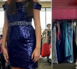 Ava Presley Blue Size 4 Midi Homecoming $300 Cocktail Dress on Queenly