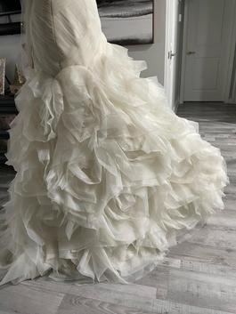 Vera Wang White Size 8 Ruffles Pageant Train Dress on Queenly