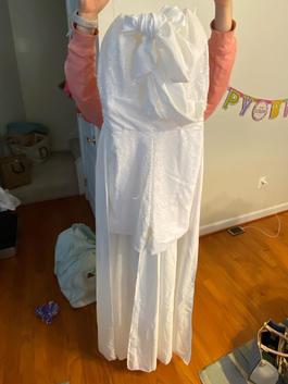 White Size 10 Jumpsuit Dress on Queenly