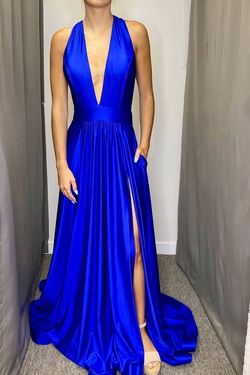 Style 385 Jessica Angel Blue Size 4 Prom Floor Length Side slit Dress on Queenly