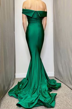 Style 528 Jessica Angel Green Size 0 Bridesmaid Prom Mermaid Dress on Queenly