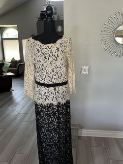 Tadashi Black Size 12 $300 Floor Length Straight Dress on Queenly