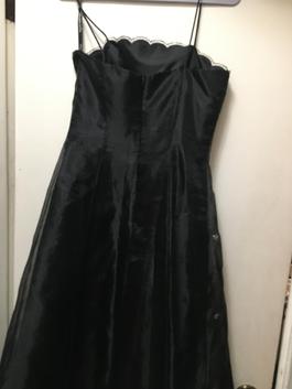 Morgan & co by Linda Bernell Black Size 8 Floor Length 50 Off Ball gown on Queenly