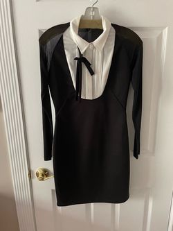 Black Black Size 2 Long Sleeve $300 Mini Cocktail Dress on Queenly