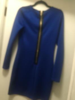 Bebe Blue Size 8 Long Sleeve Euphoria $300 Cocktail Dress on Queenly