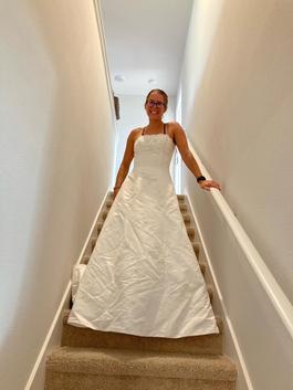 David's Bridal White Size 8 Floor Length 50 Off Train Dress on Queenly