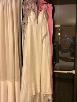 Sherri Hill White Size 6 Floor Length Straight Dress on Queenly