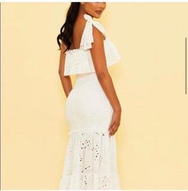 Luxxel White Size 12 $300 Plus Size Ball gown on Queenly