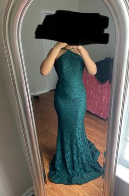 La Femme Green Size 0 Floor Length Emerald Train Dress on Queenly