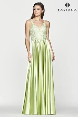 Style S10642 Faviana Green Size 14 Tall Height A-line Dress on Queenly