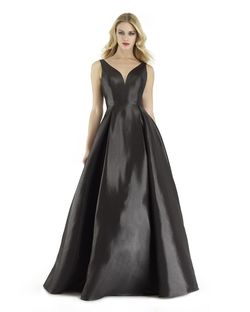 Style 15907 Morrell Maxie Black Size 10 Floor Length Pageant Ball gown on Queenly