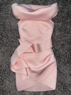 Fashion Nova Pink Size 00 $300 Summer Nightclub Midi Cocktail Dress on Queenly