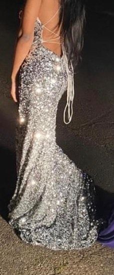 Sherri Hill Silver Size 0 Prom Floor Length Train Dress on Queenly