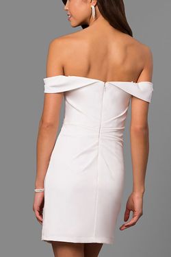 Style 8050 Faviana White Size 0 Bachelorette Bridal Shower Cocktail Dress on Queenly