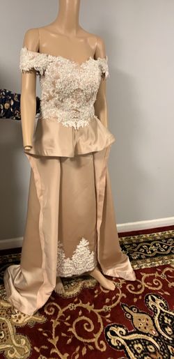 Nude Size 10 Train Dress on Queenly