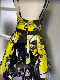 Jovani Yellow Size 6 Euphoria Sequined $300 Cocktail Dress on Queenly