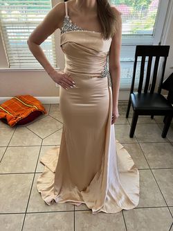 Style -1 Portia and Scarlett Rose Gold Size 4 Prom Sequined Train Straight Dress on Queenly