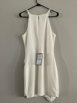 White Size 16 Cocktail Dress on Queenly