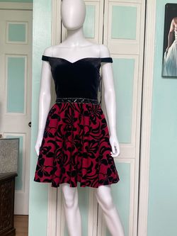 Jolene Multicolor Size 10 70 Off Belt Homecoming Cocktail Dress on Queenly