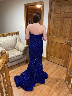 Portia and Scarlett Royal Blue Size 4 Train Strapless Straight Dress on Queenly