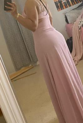 Pink Size 4 Train Dress on Queenly