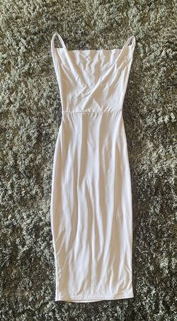 misguided White Size 0 Midi $300 Bridal Shower Cocktail Dress on Queenly
