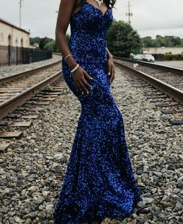 Style 21208 Portia and Scarlett Royal Blue Size 4 Black Tie Mermaid Dress on Queenly