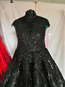 Unique Dress Clu Black Size 16 Floor Length 50 Off Ball gown on Queenly