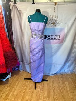 Unique Dress Clu Purple Size 6 Prom 50 Off Midi Cocktail Dress on Queenly