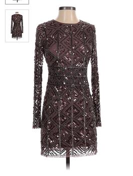 Gianni Binni Silver Size 2 Sequin Midi Cocktail Dress on Queenly