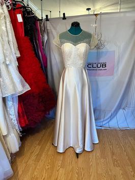 Unique dress clu Nude Size 4 Floor Length 50 Off A-line Dress on Queenly