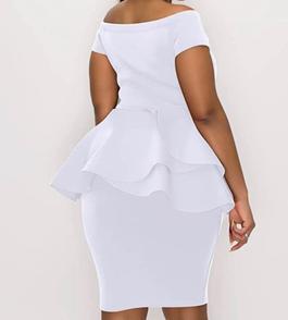 White Size 10 Cocktail Dress on Queenly