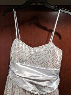 Style D4AJ6518 Josh Prom Silver Size 10 50 Off $300 Euphoria Cocktail Dress on Queenly