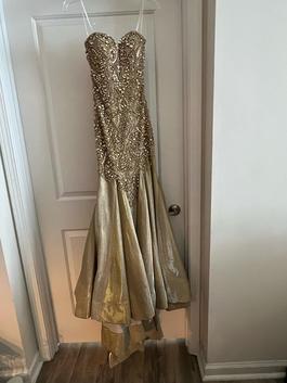Gold Size 4 Train Dress on Queenly