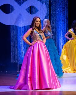 Mac Duggal Pink Size 4 Sequin Floor Length Pageant Beaded Top Train Dress on Queenly