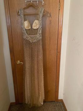 Mac Duggal Nude Size 4 Floor Length Backless Military Straight Dress on Queenly