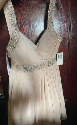 B. Darlin Nude Size 2 50 Off $300 Summer Cocktail Dress on Queenly