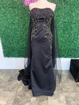 Mac Duggal Black Size 4 Floor Length Sweetheart Sequin Train Dress on Queenly