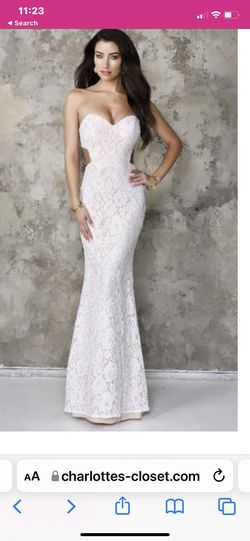 Nina Canacci White Size 8 Lace Cut Out Backless $300 Straight Dress on Queenly
